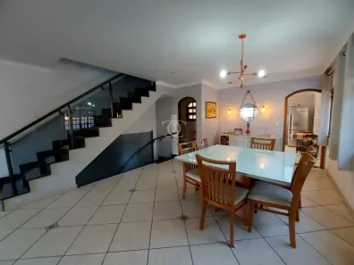 Sobrado com 4 Quartos à venda, 220m² no Parque Marajoara, Santo André