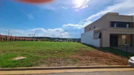 Casa de Condomínio com 1 Quarto à venda, 263m² no Jardins Capri, Senador Canedo