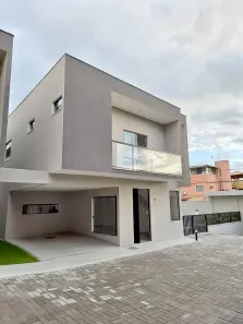 Casa de Condomínio com 3 Quartos à venda, 130m² no Buraquinho, Lauro de Freitas