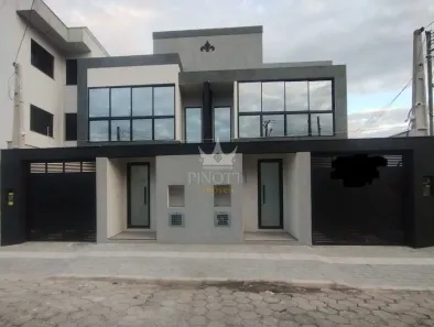 Sobrado com 3 Quartos à venda, 130m² no São Vicente, Itajaí