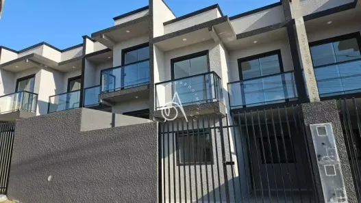 Sobrado com 3 Quartos à venda, 64m² no Campo de Santana, Curitiba