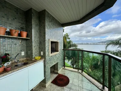 Apartamento com 3 Quartos à venda, 130m² no Coqueiros, Florianópolis