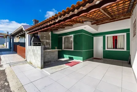 Casa de Condomínio com 2 Quartos à venda, 51m² no Costeira, Araucária