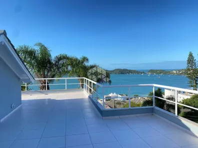 Casa com 3 Quartos à venda, 337m² no Centro, Bombinhas