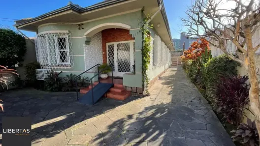 Casa com 3 Quartos à venda, 160m² no São Geraldo, Porto Alegre