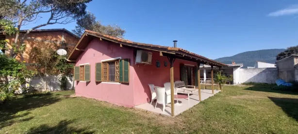 Casa com 3 Quartos à venda, 120m² no São João do Rio Vermelho, Florianópolis