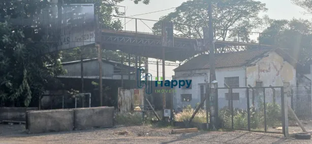 Galpão/Depósito/Armazém para venda ou aluguel, 150m² no Bonfim, Paulínia