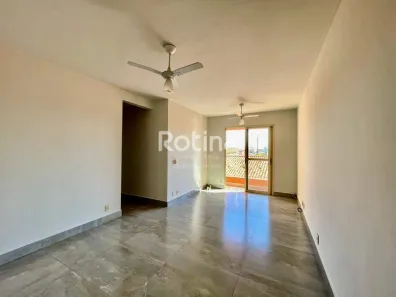 Apartamento com 3 Quartos à venda, 75m² no Martins, Uberlândia