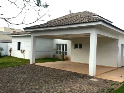 Casa com 3 Quartos para alugar, 183m² no Recanto do Salto, Londrina