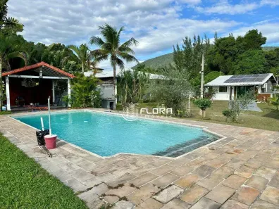 Fazenda/Sítio com 2 Quartos à venda, 200m² no Condado de Maricá, Maricá