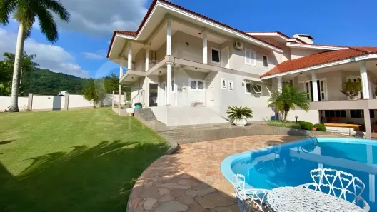 Casa com 5 Quartos à venda, 1350m² no Glória, Rodeio