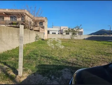 Lote/Terreno à venda, 135m² no São João do Rio Vermelho, Florianópolis