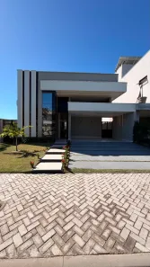 Casa de Condomínio com 3 Quartos à venda, 187m² no Cidade Alpha, Eusébio