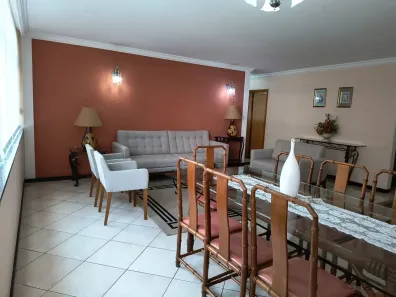 Sobrado com 2 Quartos à venda, 142m² no Granja Carolina, Cotia