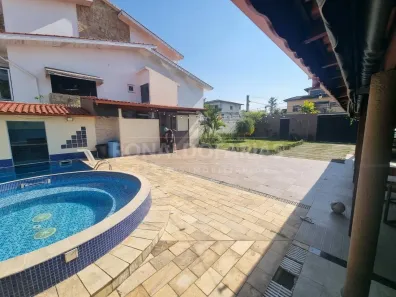 Casa com 2 Quartos à venda, 180m² no Interlagos, São Paulo