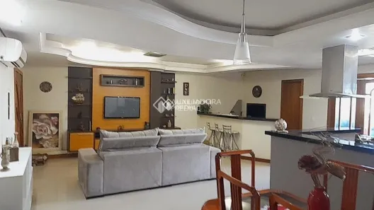 Casa com 3 Quartos para alugar, 183m² no Jardim Itu, Porto Alegre