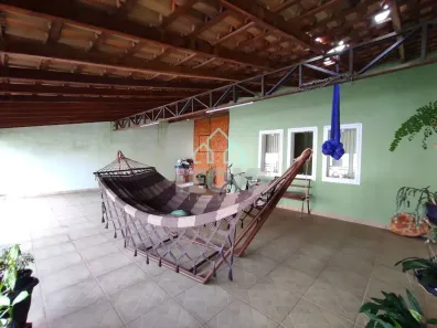 Casa com 2 Quartos à venda, 213m² no Granjas Santa Terezinha, Taubaté