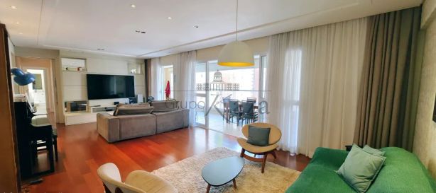 Apartamento com 3 Quartos à venda, 156m² no Jardim das Indústrias, São José dos Campos