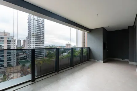 Apartamento com 3 Quartos à venda, 161m² no Zona 03, Maringá