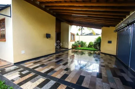 Sobrado com 4 Quartos à venda, 264m² no Nova América, Piracicaba