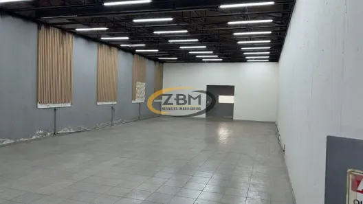Galpão/Depósito/Armazém para alugar, 200m² no Centro, Londrina