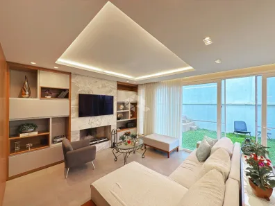 Casa de Condomínio com 3 Quartos à venda, 269m² no Teresópolis, Porto Alegre