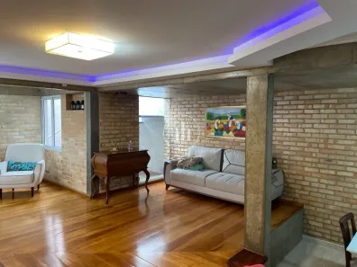 Casa com 4 Quartos à venda, 222m² no Agronômica, Florianópolis