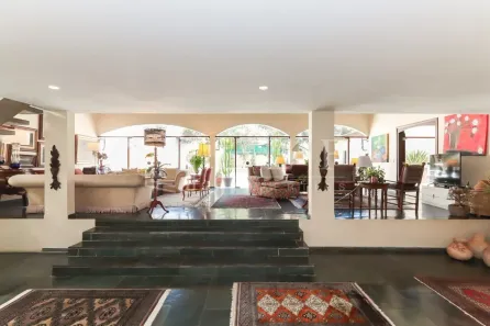 Casa com 5 Quartos para alugar, 632m² no Jardim dos Estados, São Paulo