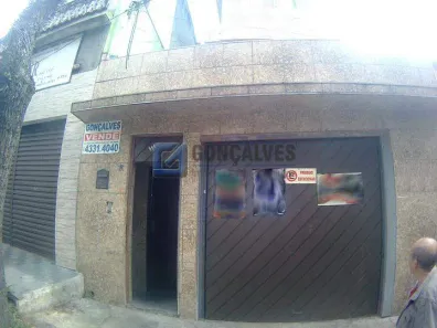 Sobrado com 4 Quartos à venda, 150m² no Jardim do Estádio, Santo André