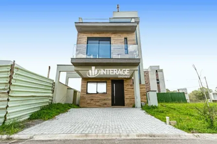 Casa de Condomínio com 3 Quartos para alugar, 160m² no Santa Cândida, Curitiba