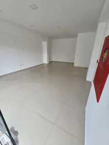 Sala Comercial à venda, 40m² no Centro, Camboriú