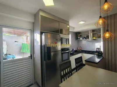 Sobrado com 2 Quartos à venda, 65m² no Parque Santa Rosa, Suzano