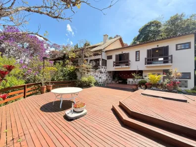 Casa de Condomínio com 4 Quartos à venda, 1200m² no Itaipava, Petrópolis