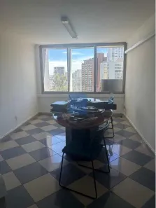 Sala Comercial para alugar, 30m² no Cerqueira César, São Paulo