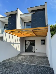 Sobrado com 3 Quartos à venda, 113m² no São Marcos, Joinville
