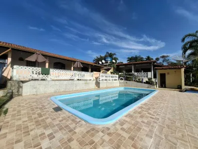 Fazenda/Sítio com 6 Quartos à venda, 488m² no Itapeti, Guararema