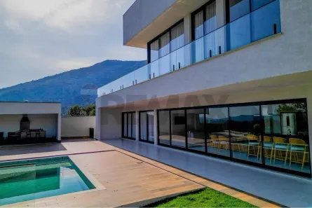 Casa de Condomínio com 5 Quartos à venda, 305m² no Alpes de Atibaia, Atibaia
