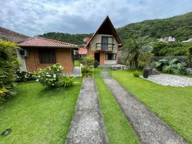 Casa com 1 Quarto para alugar, 20m² no Centro, Porto Belo