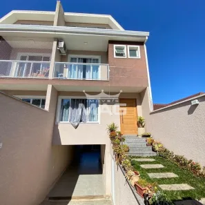 Sobrado com 3 Quartos à venda, 256m² no Pilarzinho, Curitiba