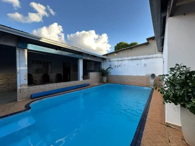 Casa com 3 Quartos à venda, 280m² no Goiá, Goiânia