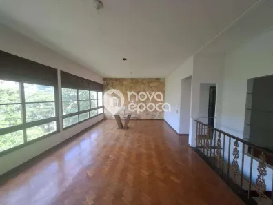 Casa com 3 Quartos à venda, 588m² no Grajaú, Rio de Janeiro