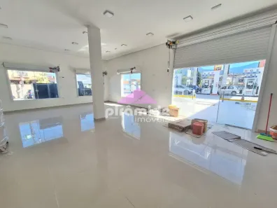 Sala Comercial para alugar, 111m² no Centro, Caraguatatuba