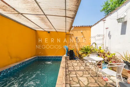 Sobrado com 3 Quartos à venda, 180m² no Jardim dos Camargos, Barueri