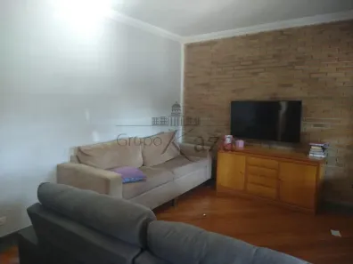 Casa com 3 Quartos à venda, 252m² no Cidade Morumbi, São José dos Campos