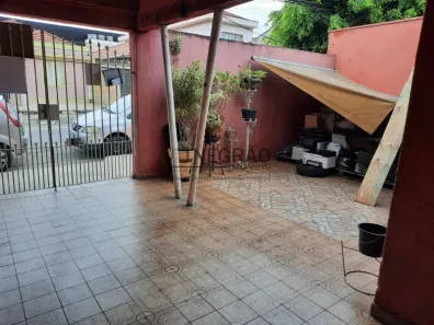 Casa com 3 Quartos à venda, 240m² no Vila Moinho Velho, São Paulo