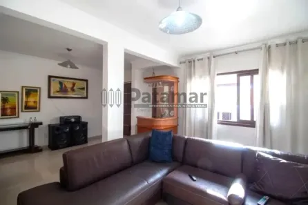Sobrado com 3 Quartos para venda ou aluguel, 220m² no Ferreira, São Paulo