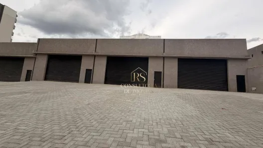 Galpão/Depósito/Armazém para alugar, 300m² no Jardim Santa Helena, Suzano