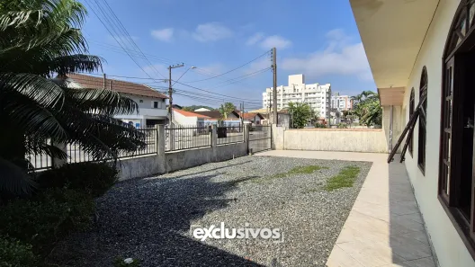 Casa com 4 Quartos à venda, 196m² no Costa e Silva, Joinville