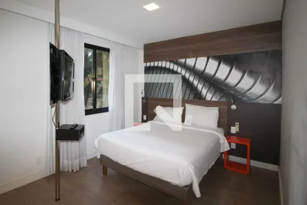 Kitnet com 1 Quarto à venda, 30m² no Planalto Paulista, São Paulo