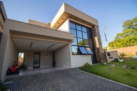 Casa de Condomínio com 3 Quartos à venda, 256m² no Jardins Bolonha, Senador Canedo